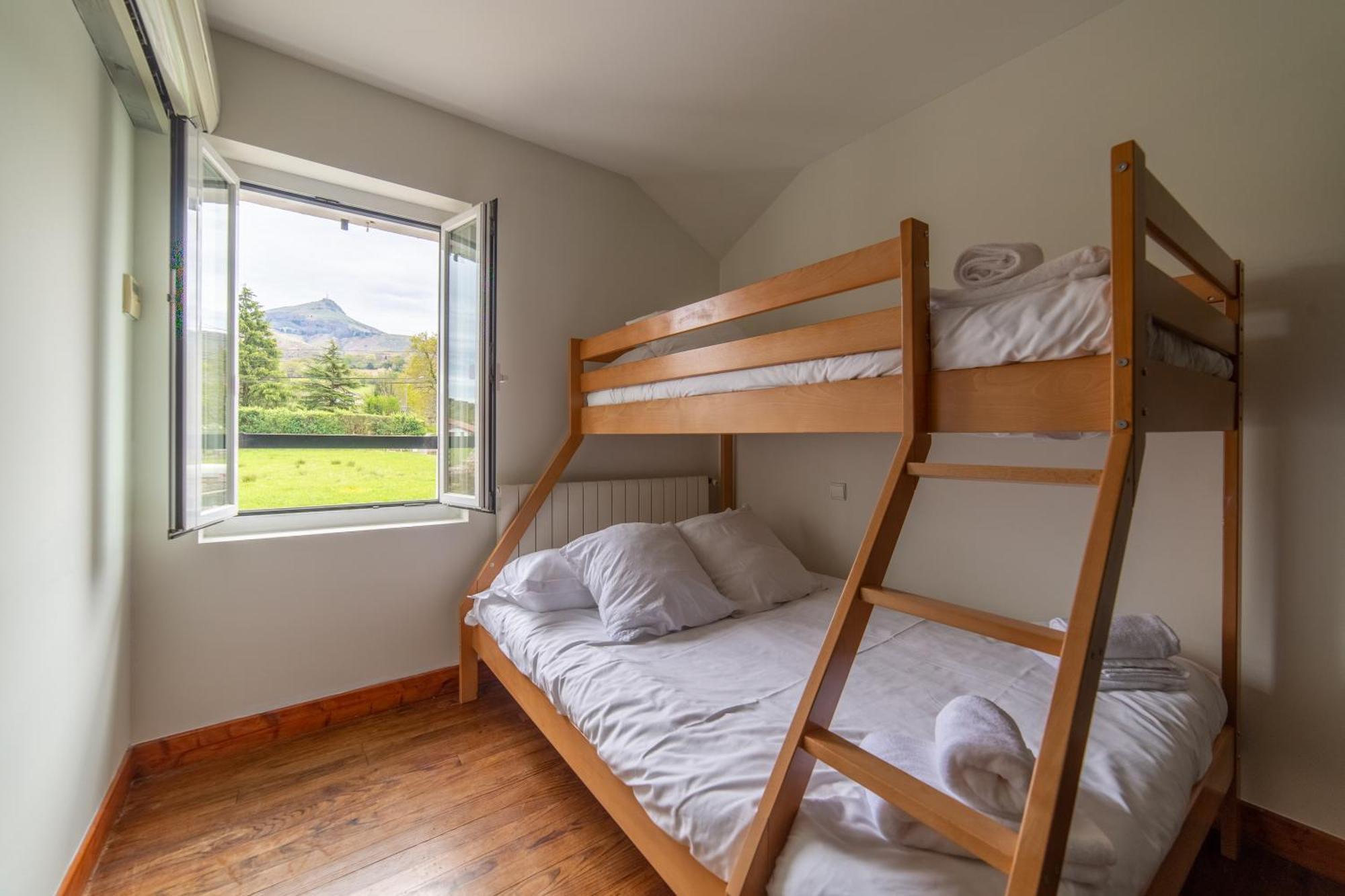 Auberge Trabenia Ascain Phòng bức ảnh