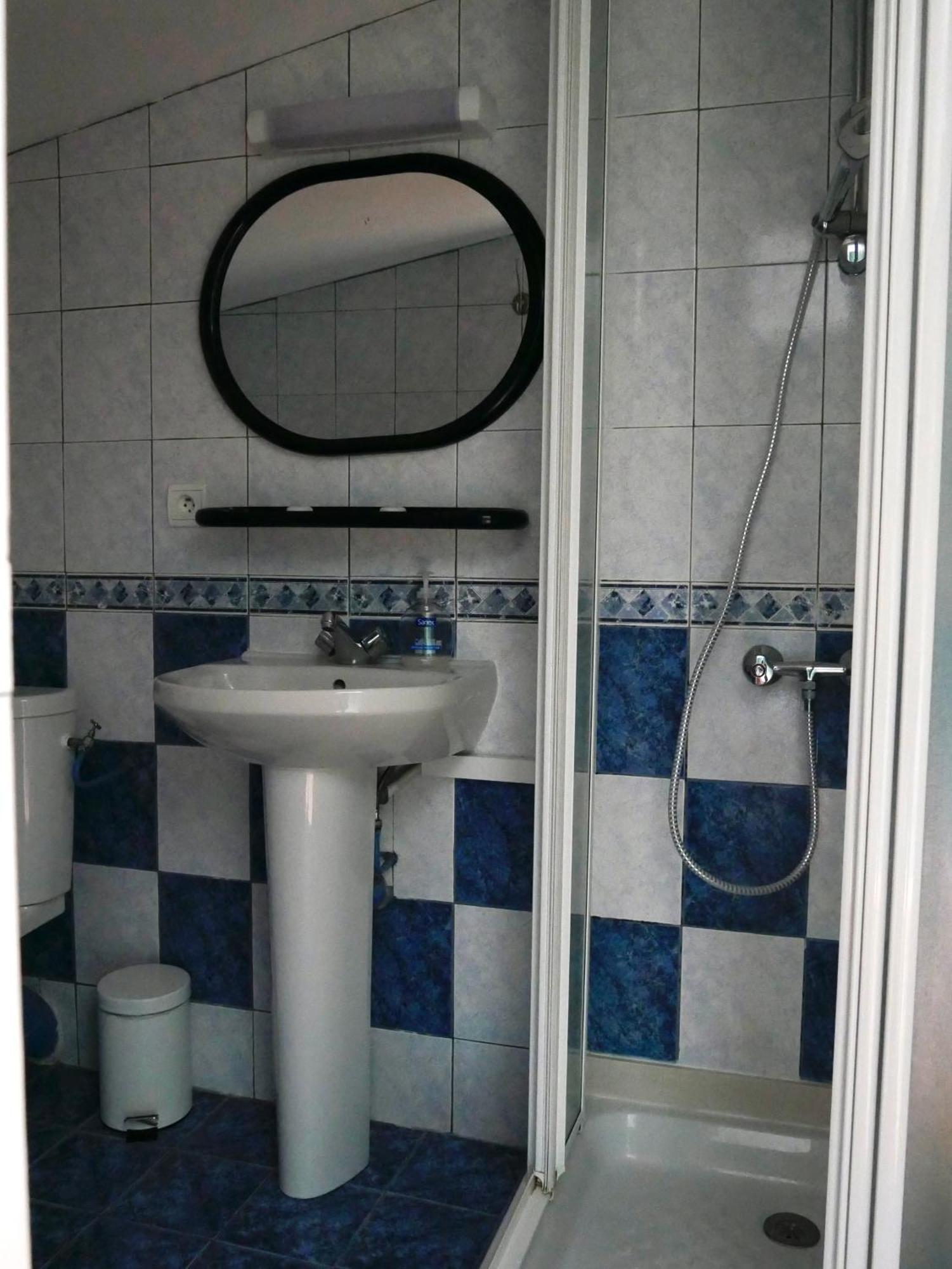 Auberge Trabenia Ascain Phòng bức ảnh